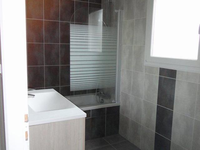 Location Maison 4 pièces 93m² ST MAURICE L EXIL 38550