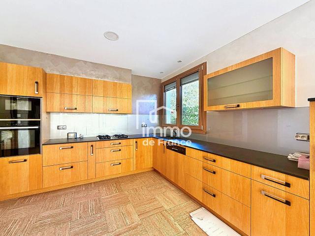 Location maison 4 pièces 94.53 m² à Vulbens 74520 2 190,00 € / mois CC