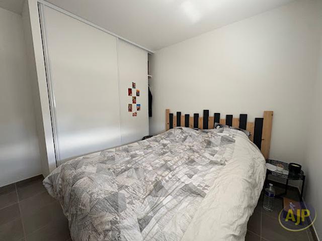 Location Maison 4 pièces 94 m2 Ménesplet