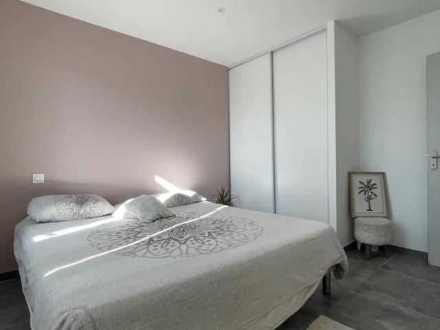 Location Maison 4 pièces 94m² CAROMB 84330