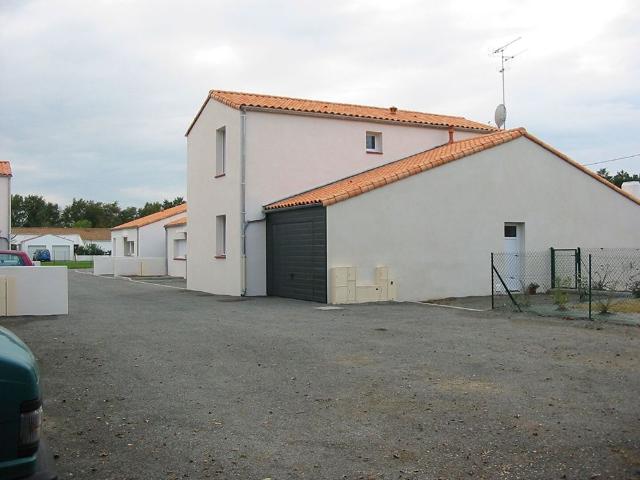 Location Maison 4 pièces 96m²