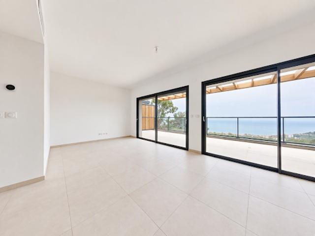 Location Maison 4 pièces 95 m2 Beausoleil