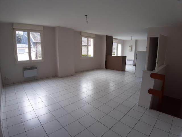 Location Maison 4 pièces 95 m2 Doué en Anjou