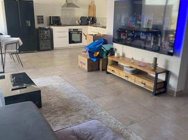 Location Maison 4 pièces 95 m2 Lançon Provence