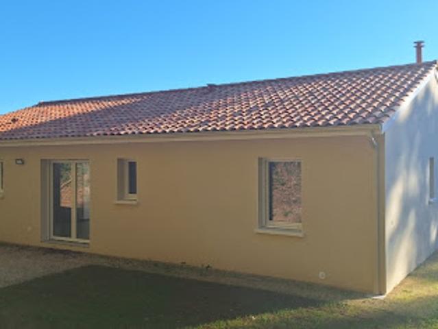 Location Maison 4 pièces 95 m2 Saint Capraise de Lalinde