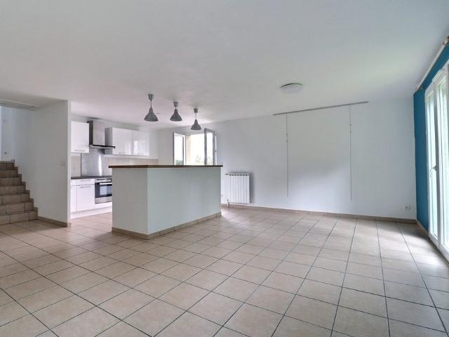 Location Maison 4 pièces 95m² CHAMALIERES 63400