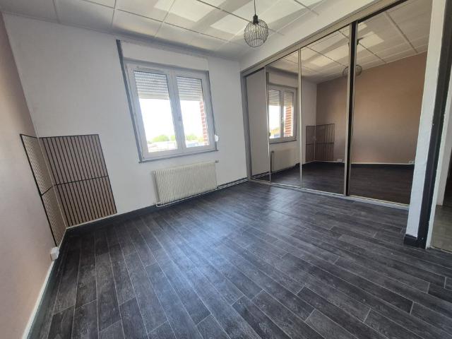 Location Maison 4 pièces 95m² LENS 62300