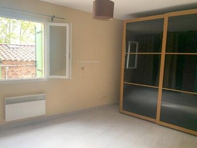 Location Maison 4 pièces 95m² PUGET VILLE 83390