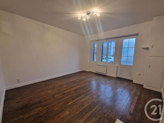Location Maison 4 pièces 96.86 m2 Saint Parize le Châtel