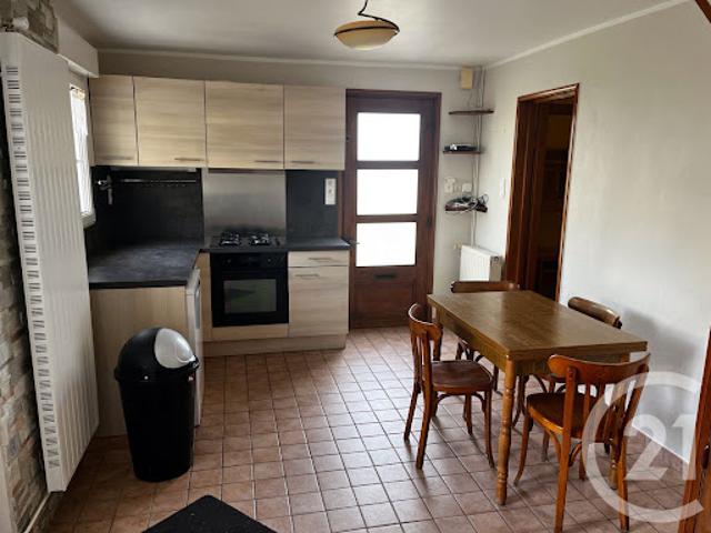 Location Maison 4 pièces 96 m2 Carly