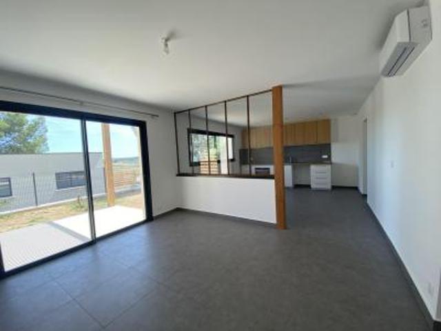 location maison 4 pièces 96 m2 herault 34980 1690 €
