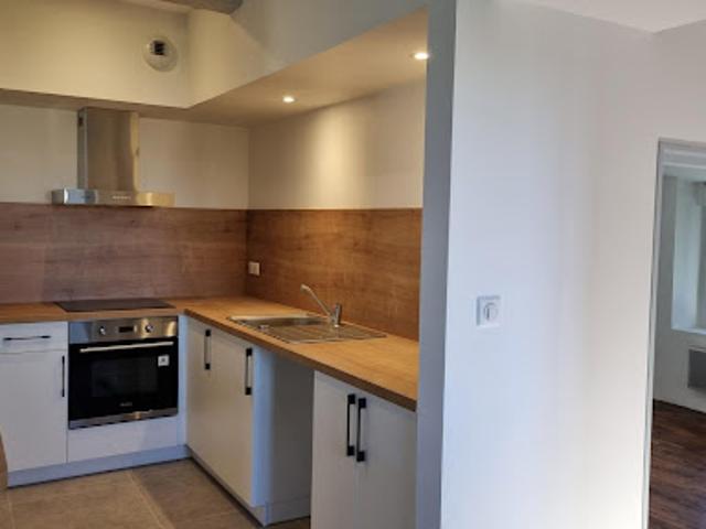 Location Maison 4 pièces 96 m2 Nontron