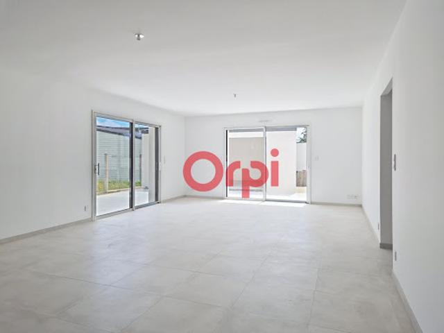 Location Maison 4 pièces 96 m2 Péaule