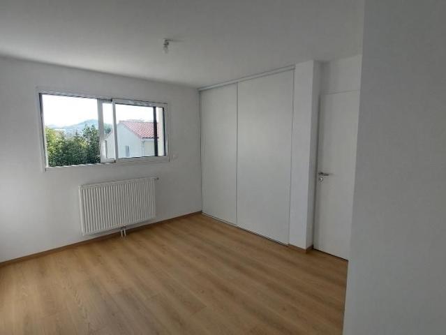 Location Maison 4 pièces 97m² CLERMONT FERRAND 63000