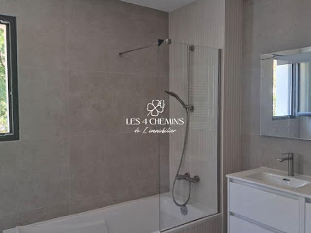Location Maison 4 pièces 98 m2 Fuveau