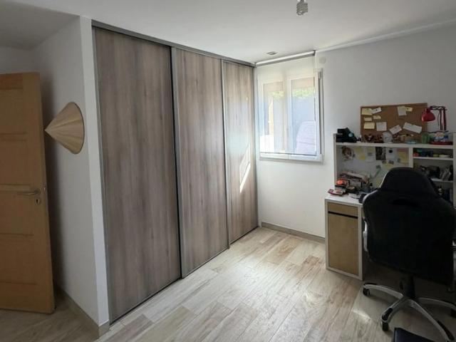 Location Maison 4 pièces 98m² PLAN D AUPS STE BAUME 83640