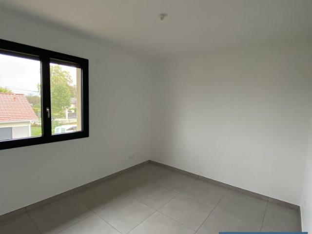 Location Maison 4 pièces 99m² AOSTE 38490