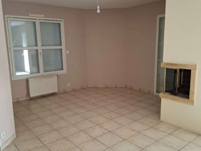 Location maison 4 pièces Chavagne 35