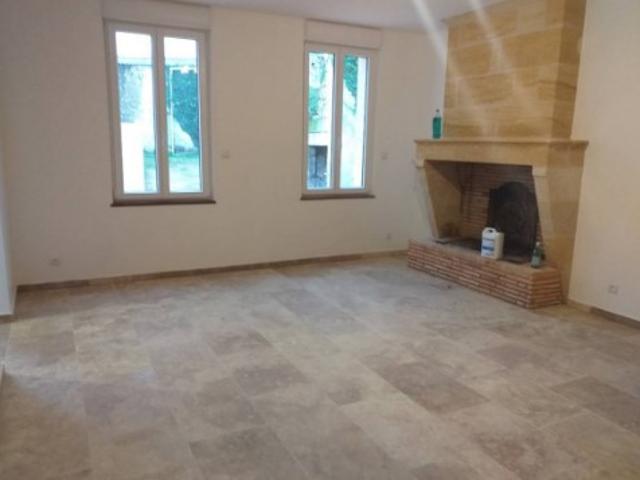Location Maison 4 pièces 0 m2 Les Salles de Castillon