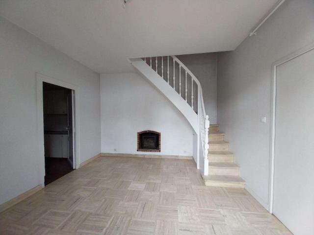 Location maison 4 pièces Nantes Pont Du Cens Petit Port 44