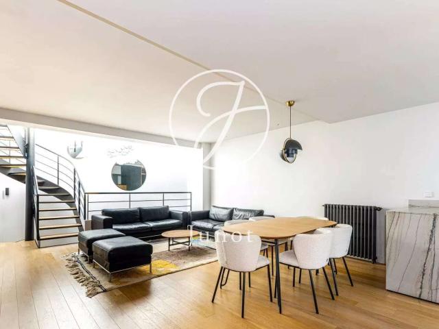 Location maison 4 pièces Paris 18e 75