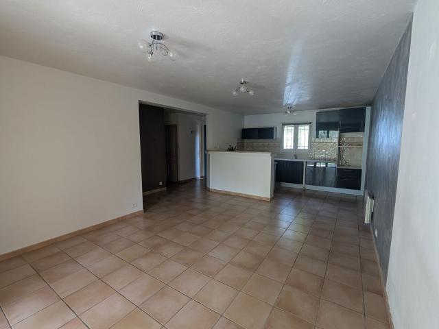 Location maison, 54.1 m² T 2 à Pégomas, 1 130 €