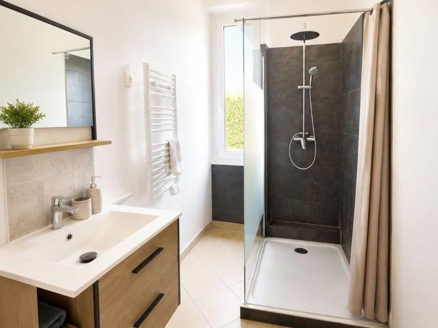 Location maison, 54.4 m² T 3 à Marseille 11, 950 €