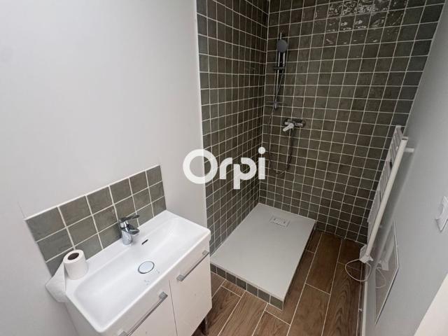 Location maison, 59.64 m² T 2 à Lille, 850 €