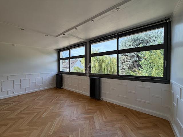Location Maison 5 pièces 104.78 m2 Versailles