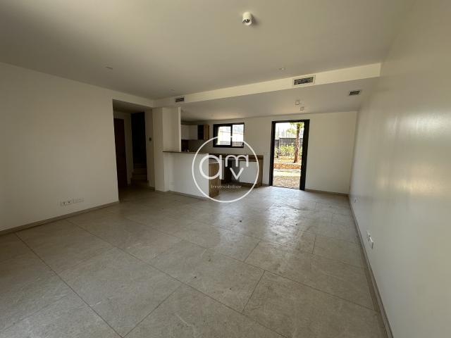 Location Maison 5 pièces 104m² TOULON 83100