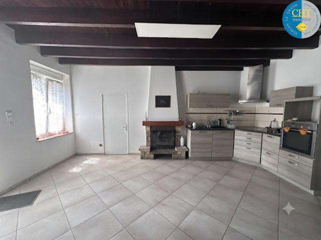 Location Maison 5 pièces 105.4 m2 Concoret