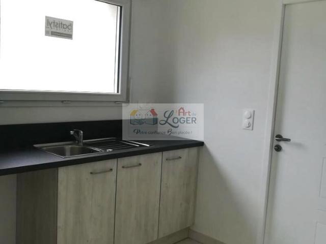 Location Maison 5 pièces 105m² THOUARE SUR LOIRE 44470