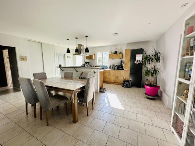 Location Maison 5 pièces 107 m2 La Ronde