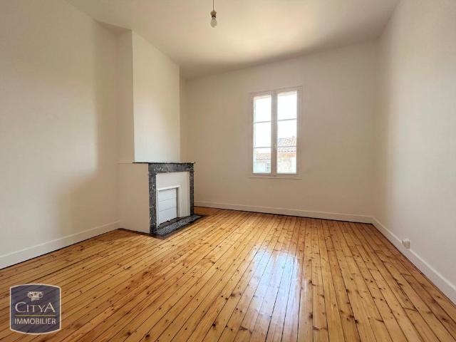 Location Maison 5 pièces 106m² COUTRAS 33230