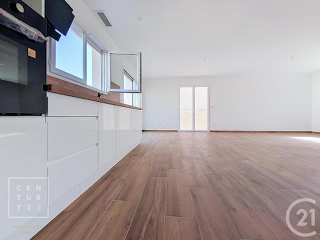 Location Maison 5 pièces 109 m2 Saint Féliu d'Amont