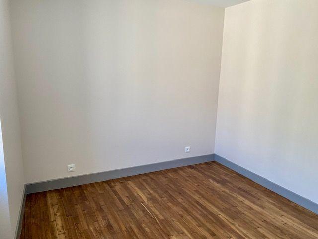 Location Maison 5 pièces 109m² MEYMAC 19250