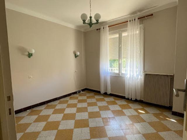 Location Maison 5 pièces 100 m2 Perpignan