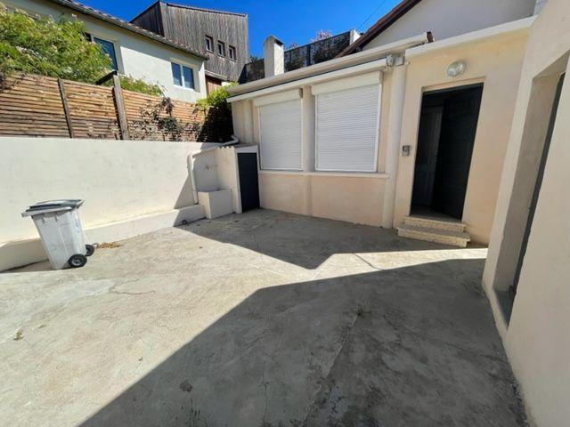Location Maison 5 pièces 100m² PEROLS 34470