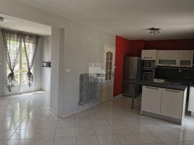 Location Maison 5 pièces 101m²