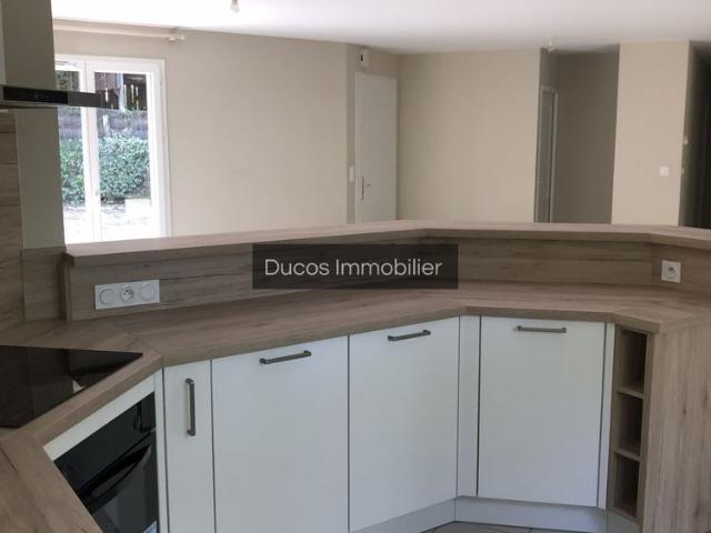 Location Maison 5 pièces 102m² CASTELJALOUX 47700