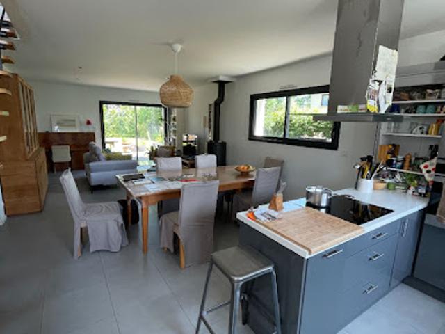 Location Maison 5 pièces 114 m2 Châteaugiron