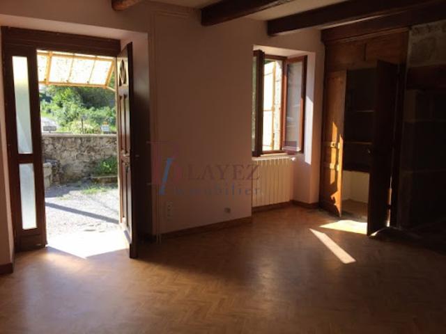Location Maison 5 pièces 114 m2 Combressol