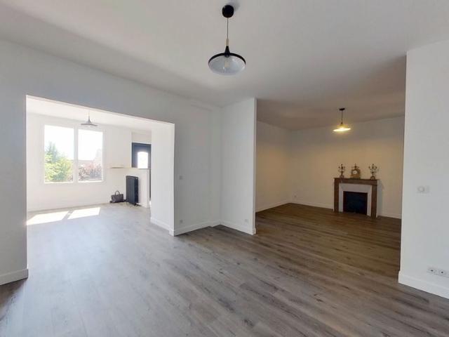 Location Maison 5 pièces 114m²