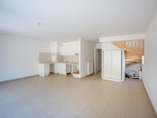 Location Maison 5 pièces 115 m2 Montesson