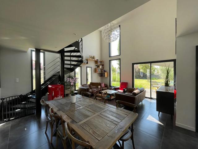 Location maison 5 pièces, 115.00m², Luçon