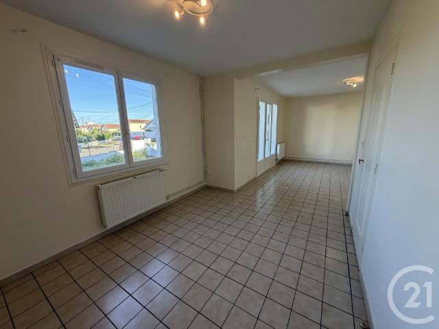 Location Maison 5 pièces 115m² MONT DE MARSAN 40000
