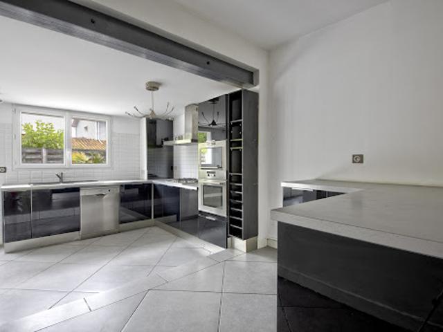 Location Maison 5 pièces 116 m2 Bruges