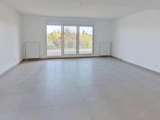 Location Maison 5 pièces 116 m2 Le Coudray Montceaux