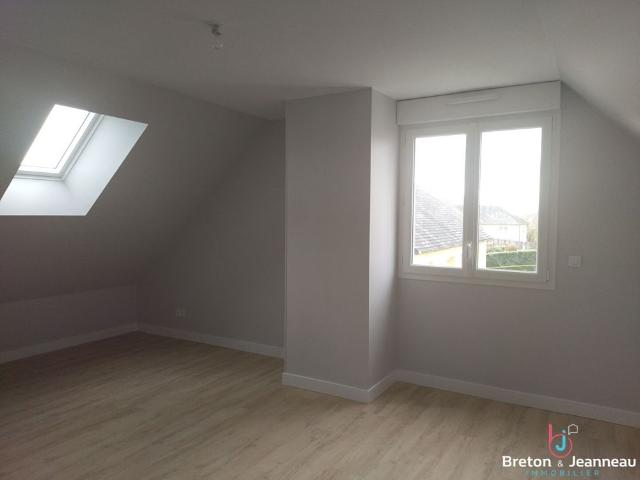 Location Maison 5 pièces 116m²