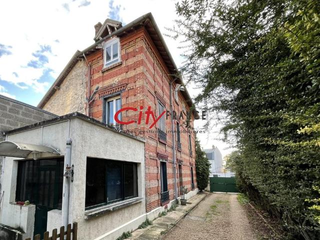 Location Maison 5 pièces 116m² TRIEL SUR SEINE 78510